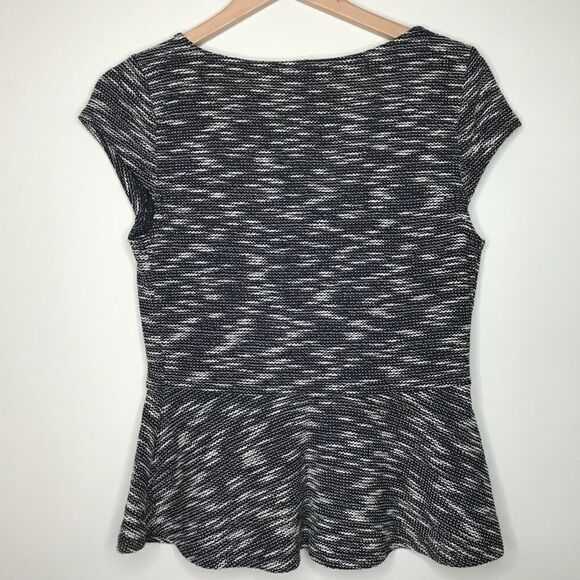 Postmark Medium Anthro Grey Sweater - Picture 8 of 8